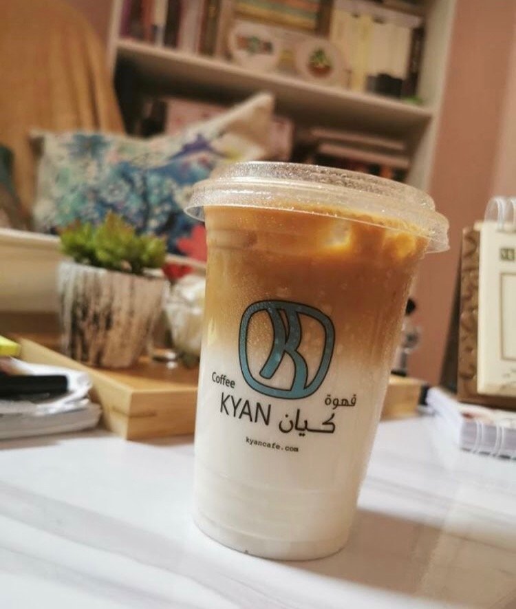 اقتباس مصور وحالة واتس فخمة من نجوي