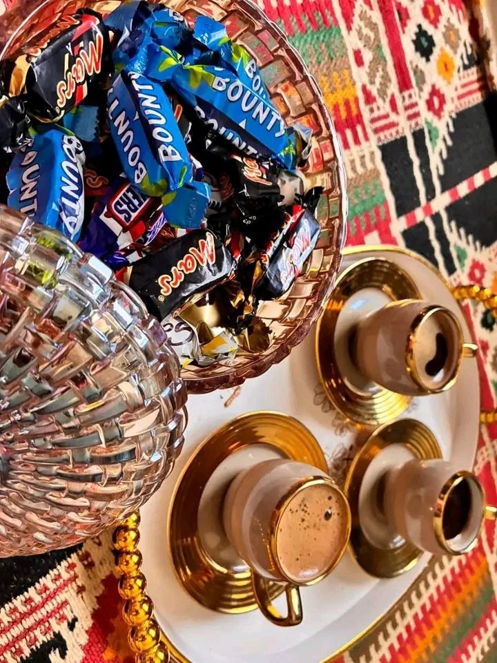 اقتباس مصور وحالة واتس فخمة من نجوي