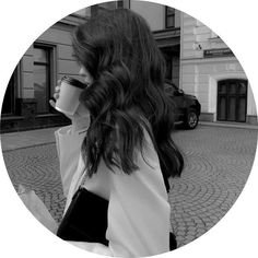 «لا سلامآ على من جعلونا نشعر أن طيبتنا أسوأ ما فينا»